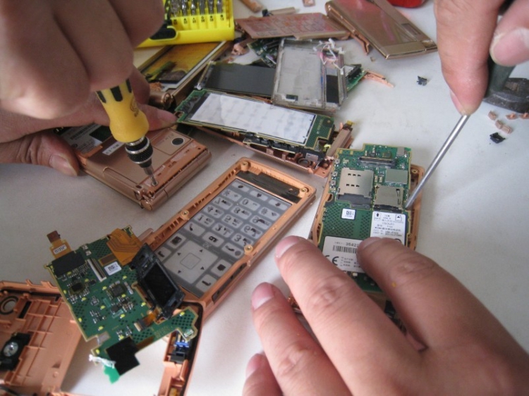 上海工業(yè)固體廢物法